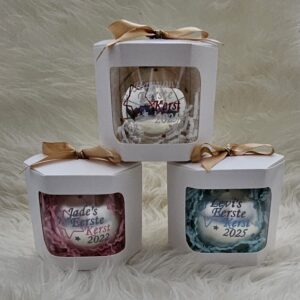 Cadeaudoosje kerstbal met venster